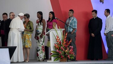 El papa Francisco pide verdad y justicia para las víctimas del conflicto armado