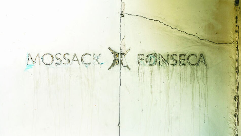 Las oportunas mudanzas de Mossack Fonseca