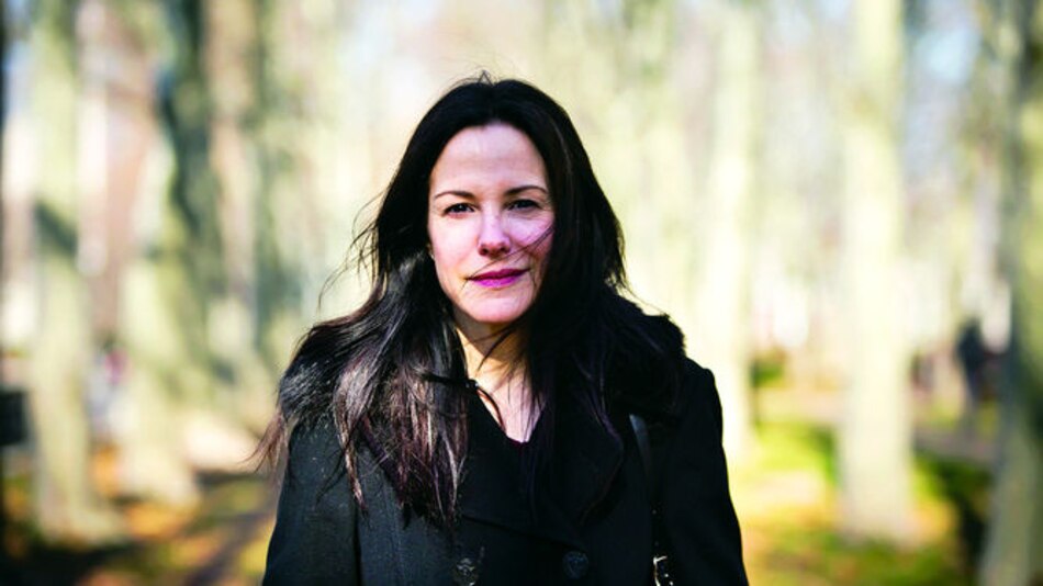 De actriz pasa a ser narradora