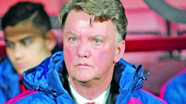 Manchester United cae ante Stoke, Louis van Gaal se juega su futuro