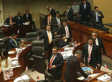 Sociedad civil pide a diputados cumplir con su rol
