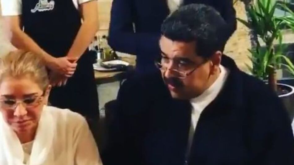 Indignación por el banquete de Maduro con un famoso chef de Estambul