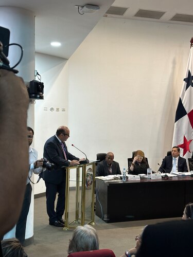 ¿Reforma o retroceso? El proyecto que elimina el Ministerio de la Mujer prende el debate