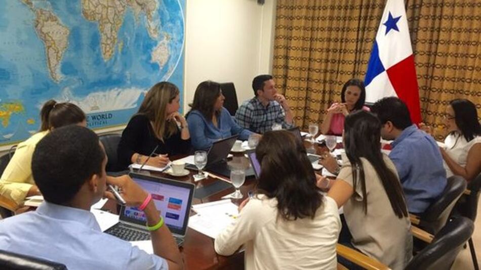 Cancillería traza estrategia diplomática en defensa de plataforma de servicios