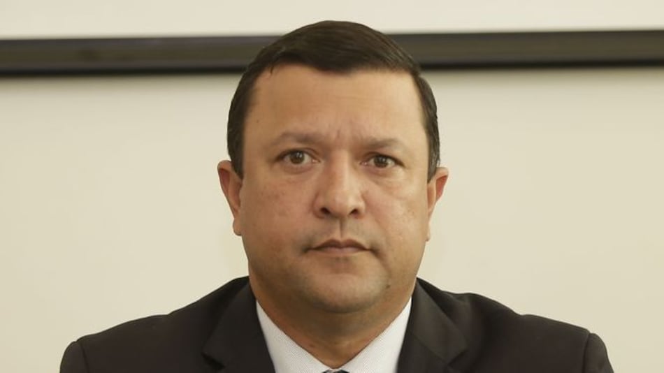 Director del IMA asegura que no ha pensado en renunciar