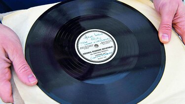 SUBASTAN EL PRIMER VINILO DE LOS BEATLES