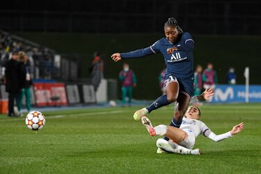 El PSG gana al Real Madrid y se clasifica a cuartos de Champions femenina