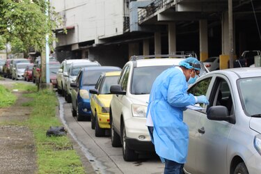 Minsa fija medidas para evitar aglomeraciones; en las reuniones laborales se permitirá un máximo de 10 personas