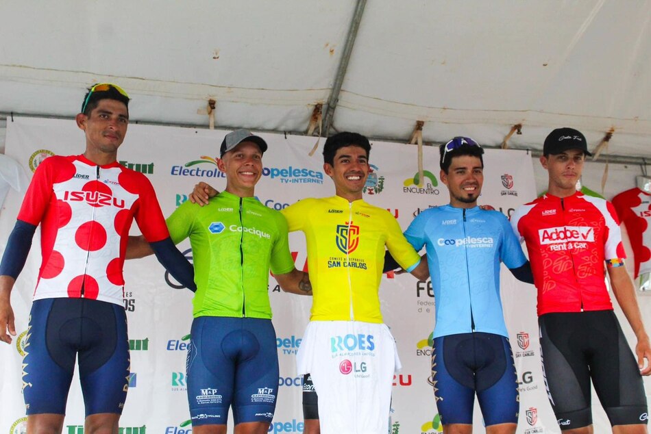 Bolívar Espinosa le da otra victoria a Panamá en la Vuelta de Ciclismo a San Carlos