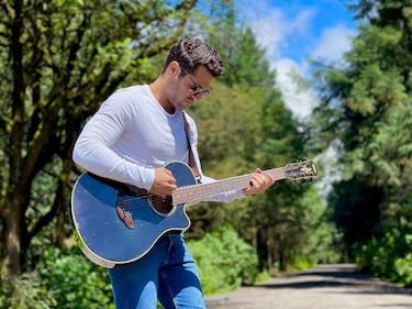 Reflexión y música, la apuesta del panameño Arian Abadi 