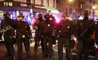El Estados Unidos anti-Trump estalla en cólera
