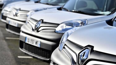 Francia: Investigan a Renault por sospecha de emisiones de motores diésel