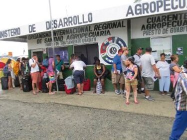 Bocatoreños piden local de Pasaportes