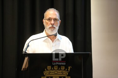 Ciudadanos piden la suspensión definitiva del proyecto del mercado del marisco