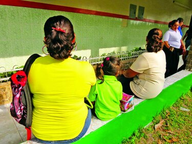 Presentan proyecto de ley para reformar proceso de adopción de personas en Panamá