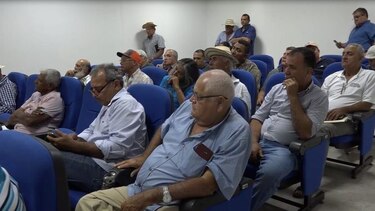 Ganaderos santeños piden la presencia de Varela en Divisa