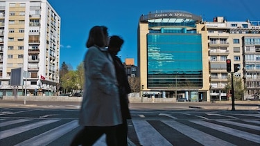 Abogados y asesores tendrán que entregar informe fiscal
