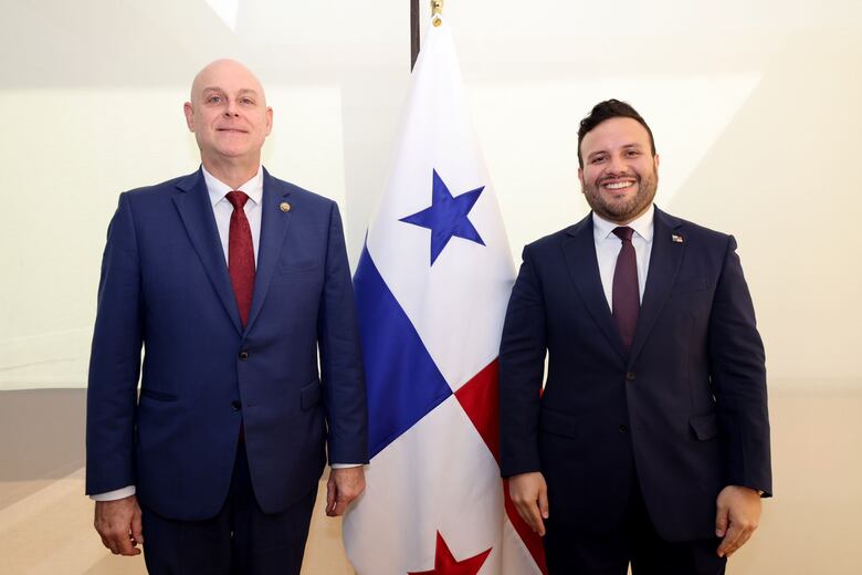 La cancillería paga por el traslado de los diplomáticos entrantes y salientes; este es el costo de algunos pasajes