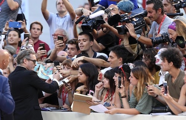 Más de 5 millones de visualizaciones del primer y romántico tráiler del segundo ‘Joker’