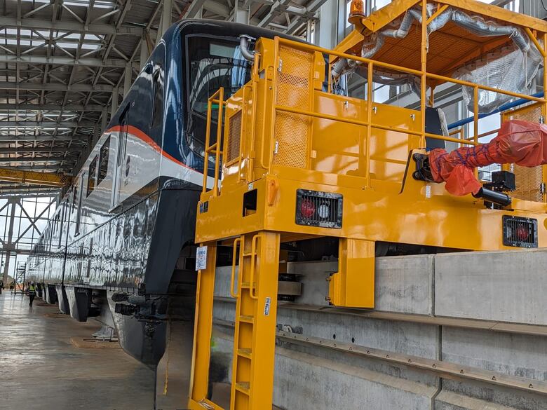 $286 millones es el costo de los 26 trenes de la línea 3 a Panamá Oeste