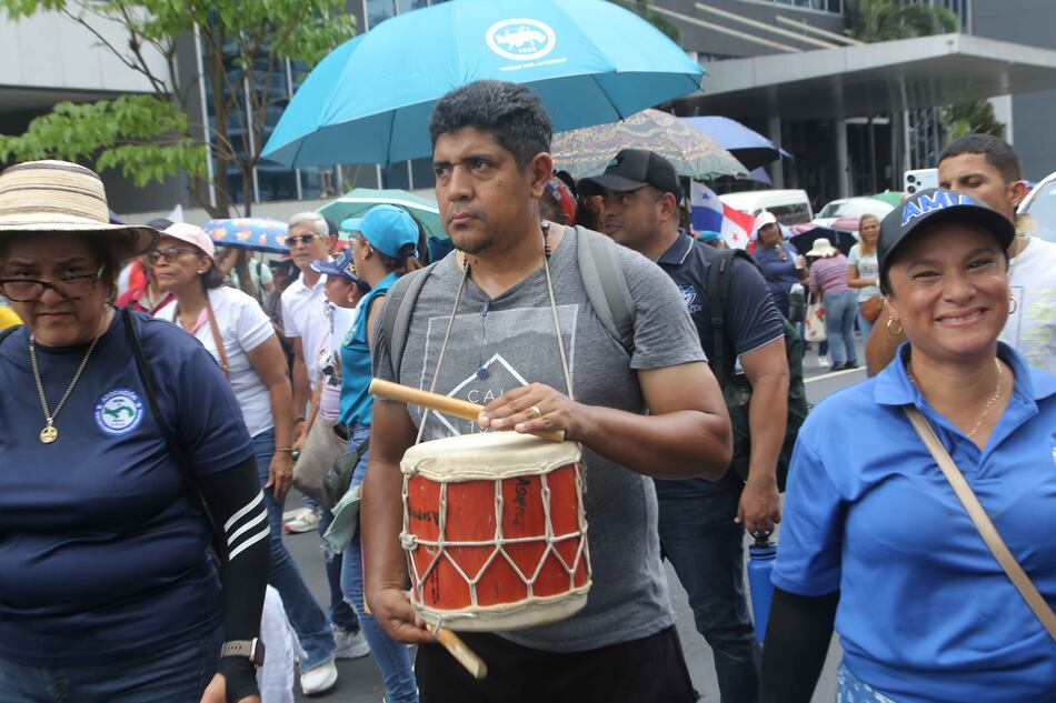 Paro de docentes: Meduca pide normalidad, pero las aulas permanecen vacías