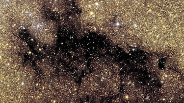 La espectacular imagen captada por un telescopio que muestra 60 millones de estrellas a la vez en la Vía Láctea