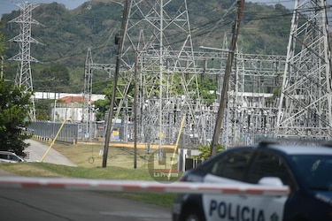 Un apagón en víspera de Navidad afecta varias provincias del país