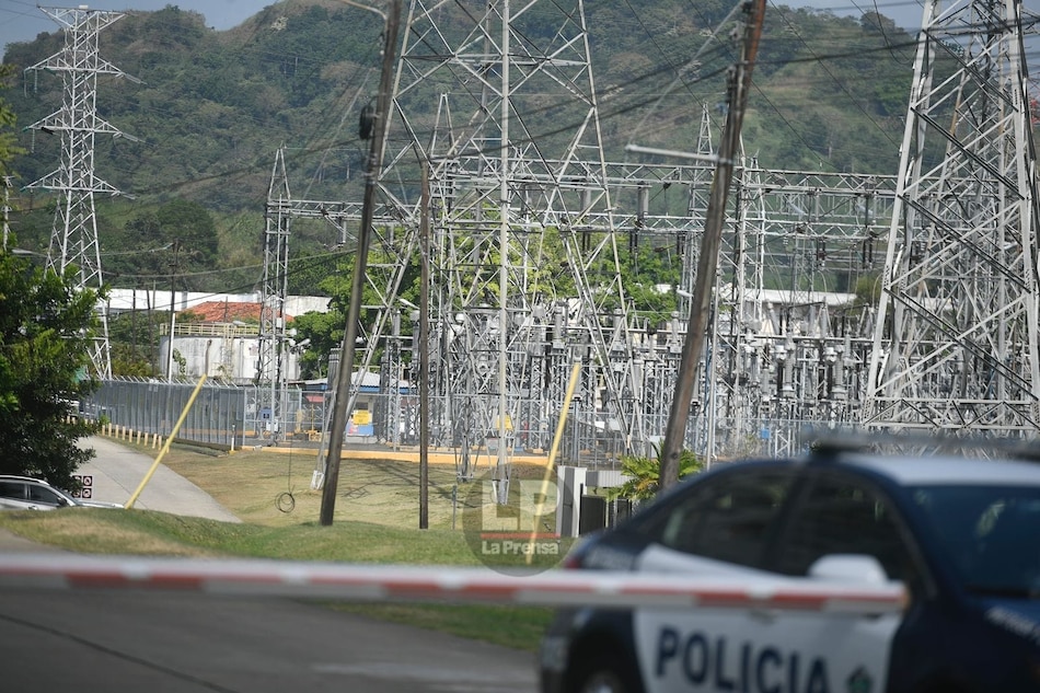 Un apagón en víspera de Navidad afecta varias provincias del país