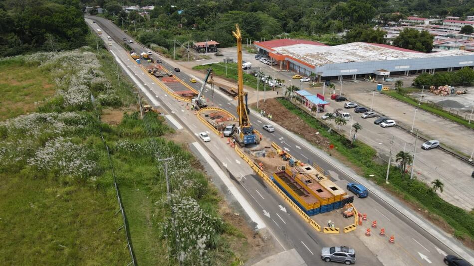 Empiezan trabajos para levantar pilotes de la línea 3 del Metro de Panamá