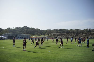 La Roja femenina entrena por primera vez en el nuevo Centro de Alto Rendimiento