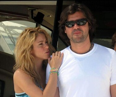 De la Rúa demanda a Shakira por 100 millones de dólares