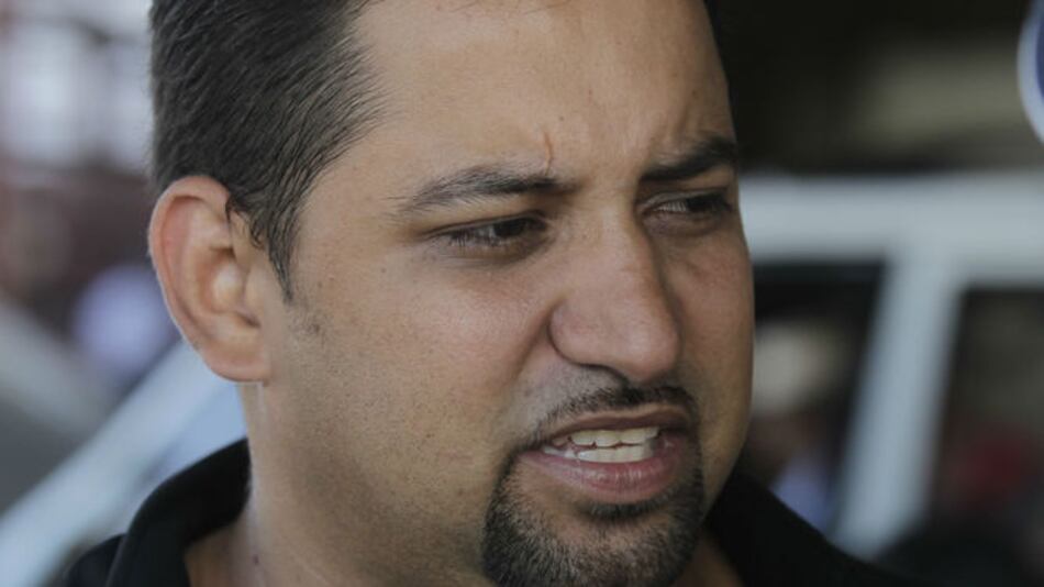 Investigan contratos de Yunito Vega