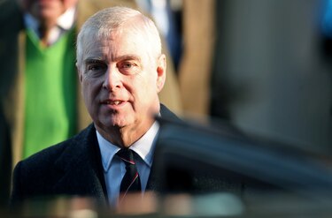 Carlos III planea apartar al príncipe Andrés, al conocerse mas datos de su relación con Epstein