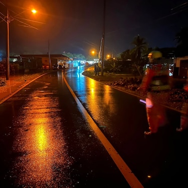 Registran niveles de agua de hasta dos pies de altura dentro de residencias en Almirante