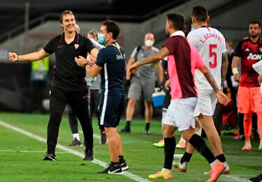 El Sevilla remonta al United y jugará la final de la Europa League