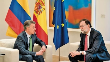 Rajoy y Santos piden encontrar una solución democrática para Venezuela
