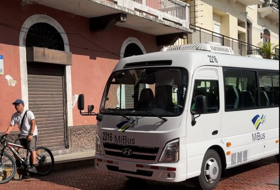 MiBus: el 29 de octubre será la apertura de sobres para la adquisición de 60 buses medianos