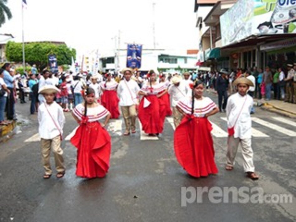 En Chitré recuerdan el significado de la bandera