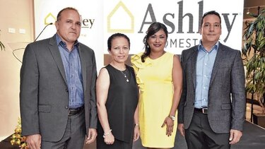 Gran apertura de Ashley Furniture Homestore