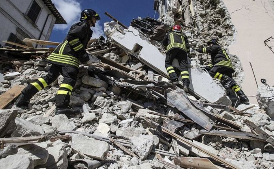 Al menos 250 muertos en el terremoto de Italia