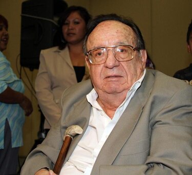‘Hackean’ la cuenta de Twitter del comediante Chespirito