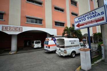 Detenidos dos peruanos en Panamá con cápsulas de cocaína en el estómago