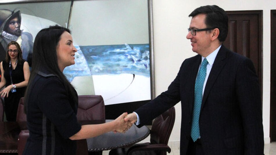 El Banco Europeo anuncia que abrirá oficina regional en Panamá