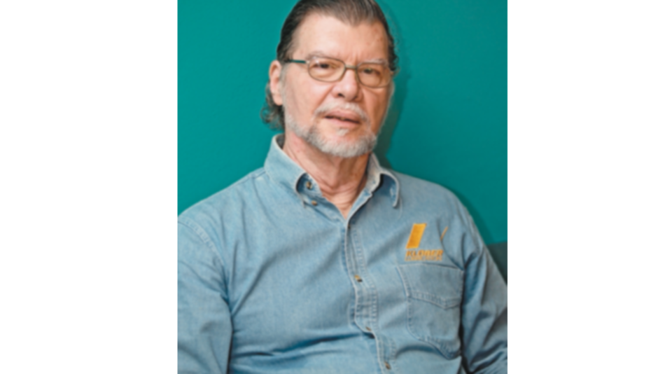 Las nuevas publicaciones del escritor Enrique Jaramillo Levi