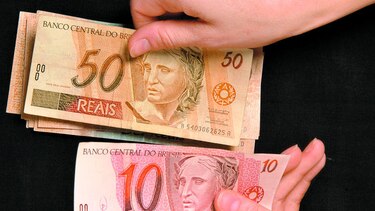 Ventas minoristas cayeron de imprevisto