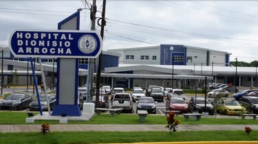 Contratación urgente en la CSS: Más de 70 plazas disponibles para especialistas con sobresueldo y pago por turnos