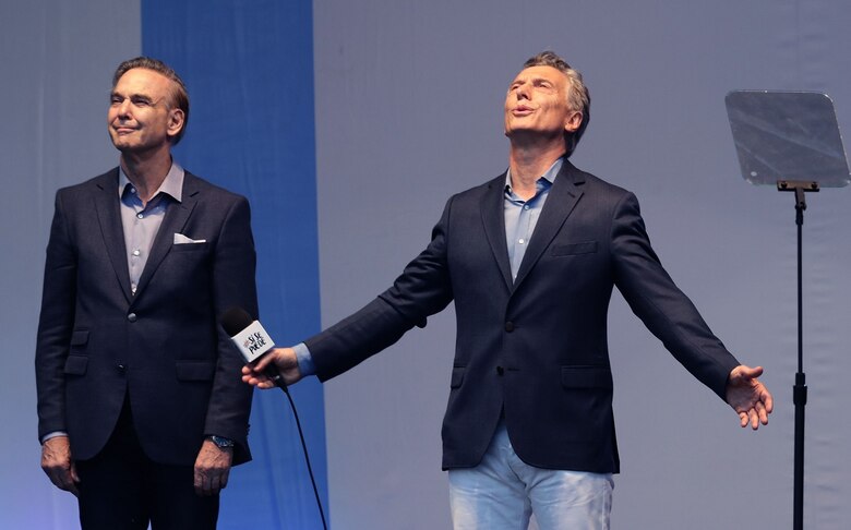 Macri celebra un acto multitudinario a ocho días de las elecciones