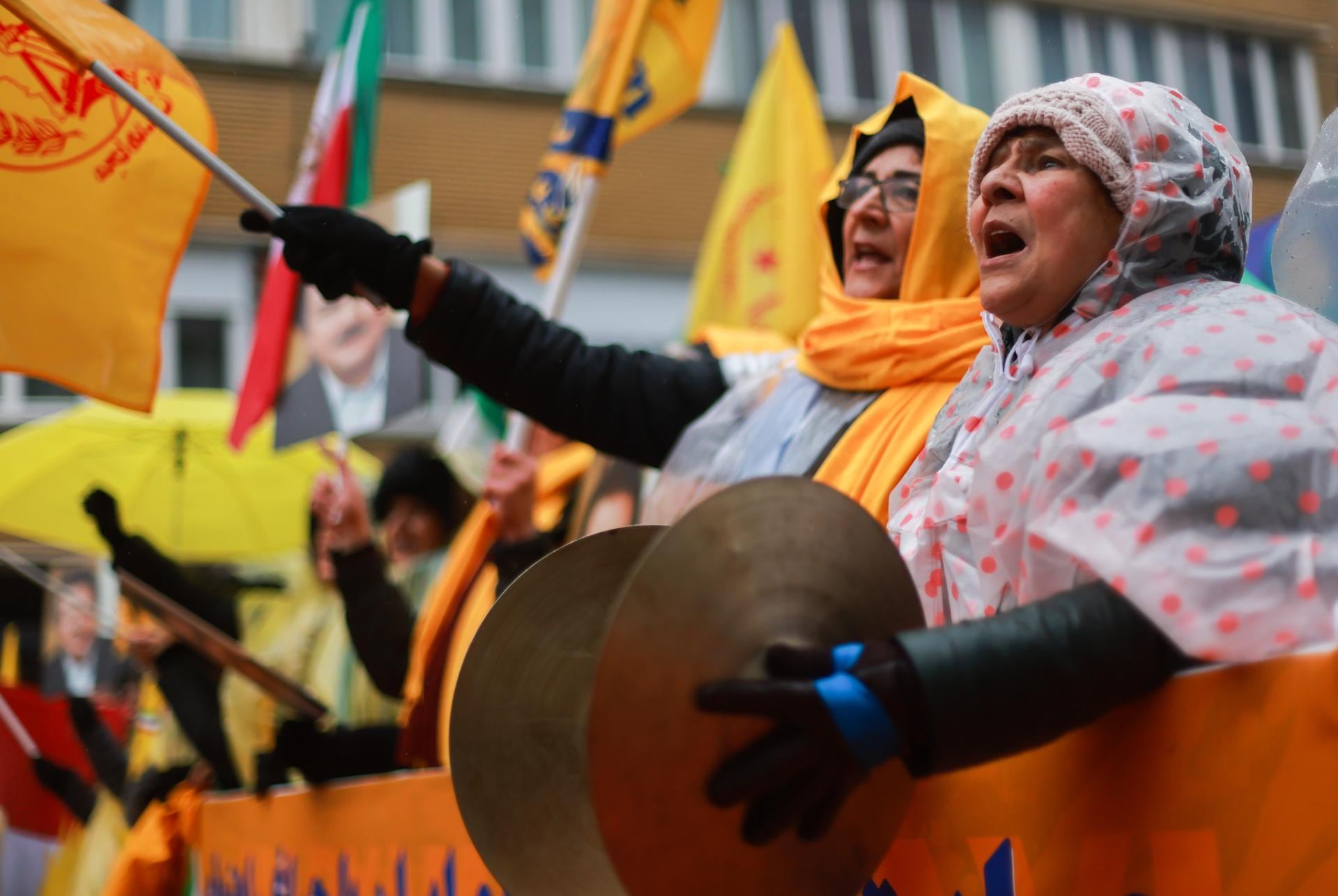 Trump ofrece "ayuda" de EE.UU. a Irán en medio de protestas que dejan 51 muertos