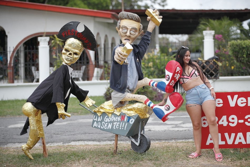 Los protagonistas de los muñecos de fin de año