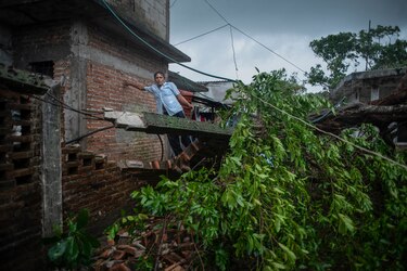 Grace deja al menos 8 muertos tras entrar a México como huracán